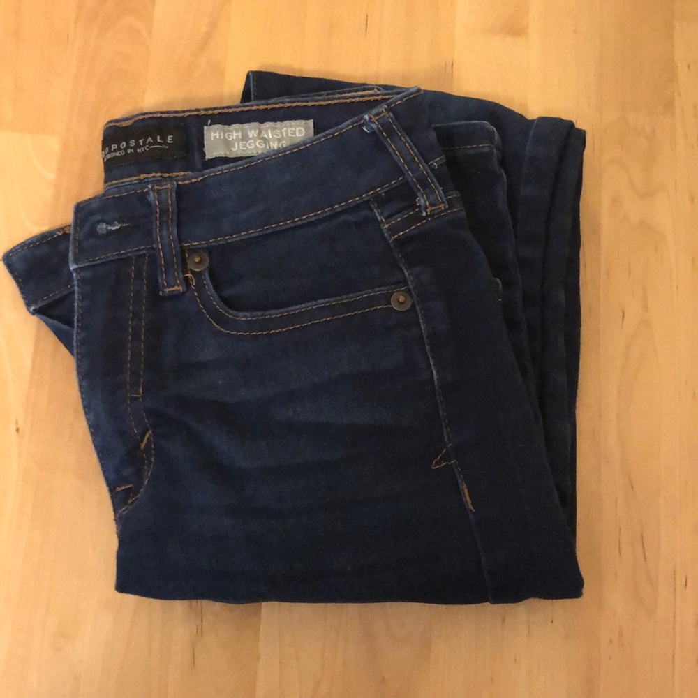 Jeans - Picture 1 of 3